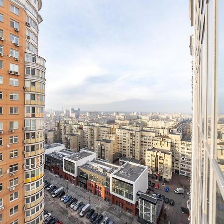 Luxury Apartments Smartplaza Obolon Metro Minskai Kiev Exteriör bild